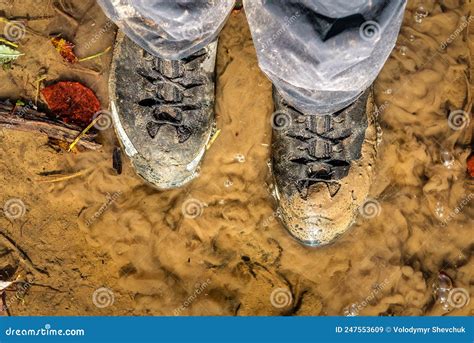 shoe stuck in mud